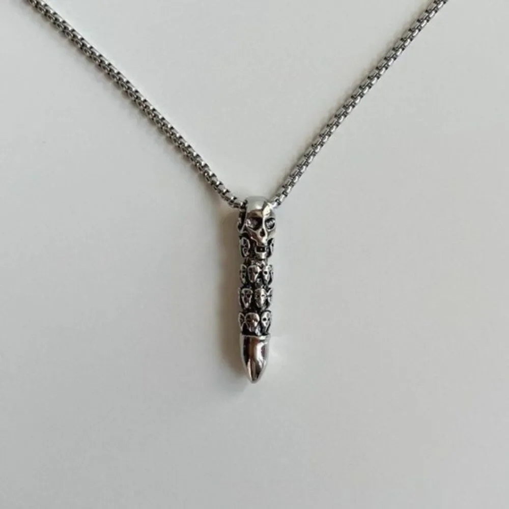 Y2K 2000s grunge heavy metal punk gothic emo skull bullet pendant necklace